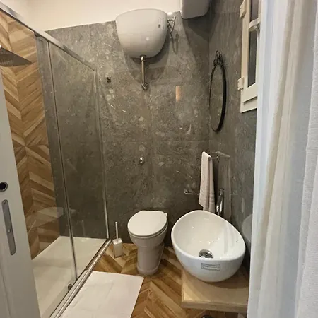 Dimora71 Неаполь